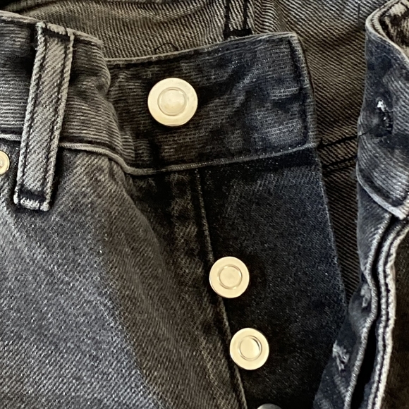 Preloved ASOS Men's Faded Black Distressed Jeans with Deliberate Holes Size 28 - Picture 5 of 13